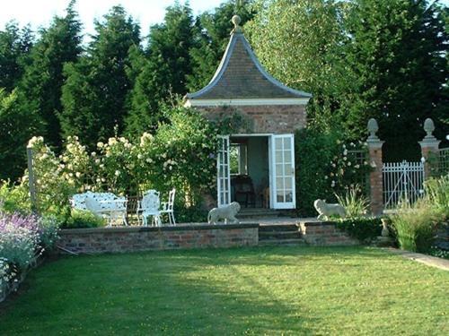 مبيت وإفطار Malpas  Manor Farm Egerton المظهر الخارجي الصورة